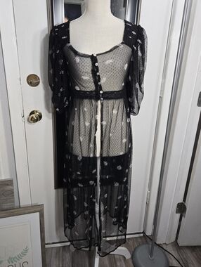 L.I.F.E Love Is For Eternity Button Up Kimono Floral Black Sz M